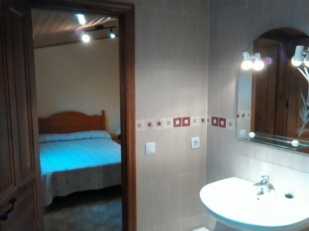 Apartamentos Turisticos Rosario カマレラ・デ・ラ・シエラ 部屋 写真