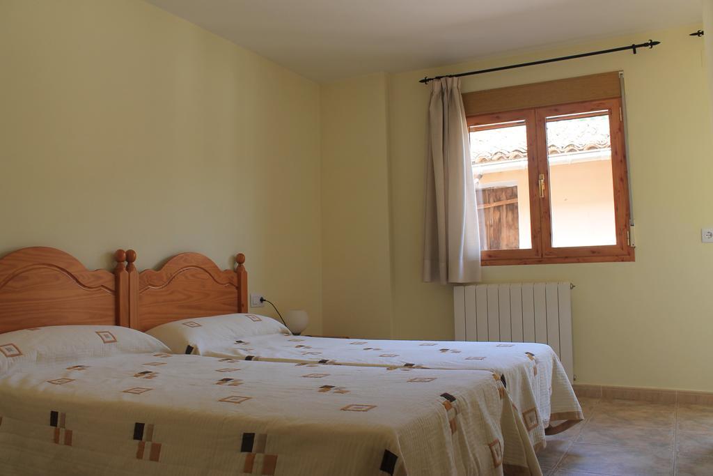 Apartamentos Turisticos Rosario カマレラ・デ・ラ・シエラ 部屋 写真