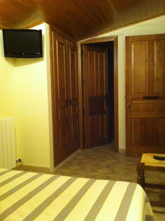 Apartamentos Turisticos Rosario カマレラ・デ・ラ・シエラ エクステリア 写真